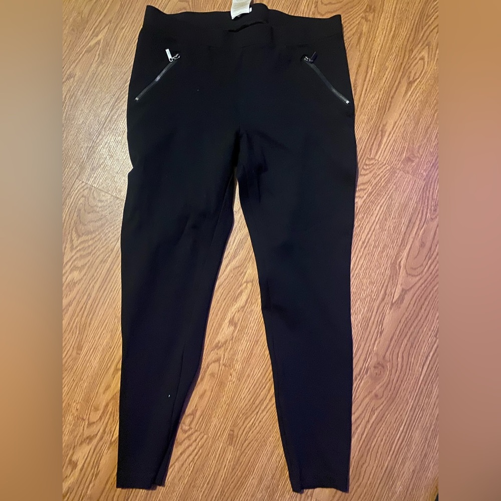 Leggings style pants size large